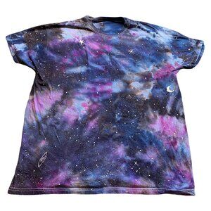 Galaxy Dyed Adult Tee Shirt || Large